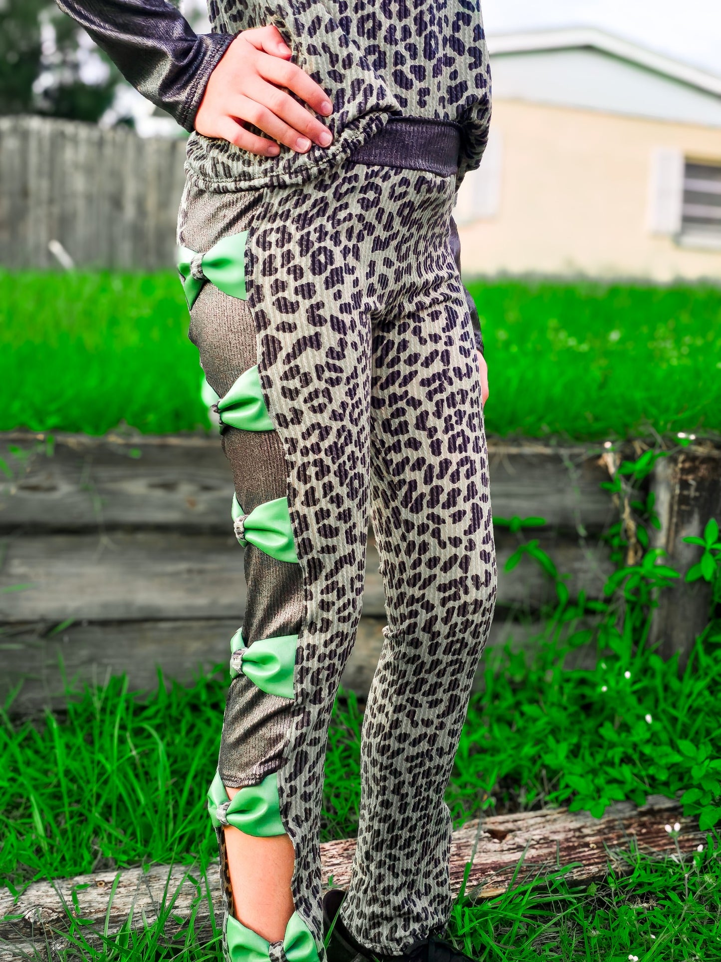 Youth Zavayla Leggings PDF
