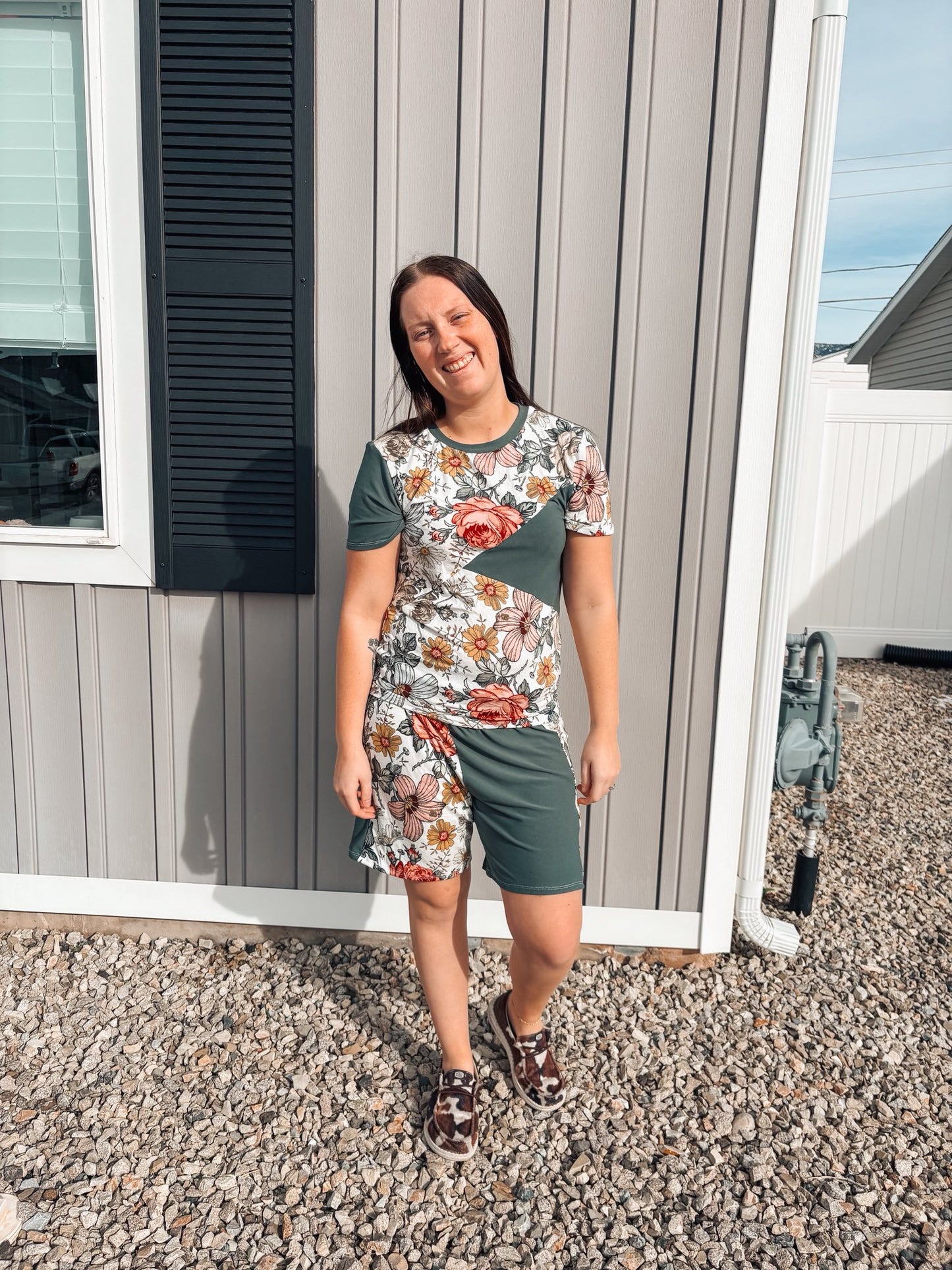 Youth Aiden Color Block Set PDF